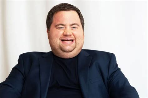 Los Cuatro Fantásticos Paul Walter Hauser Actor De Cobra Kai Se Une