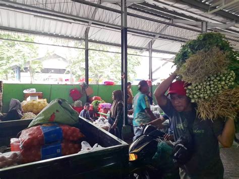 Harga Sayur Di Pasar Porong Sidoarjo Masih Tinggi Tapi Jadi Jujukan