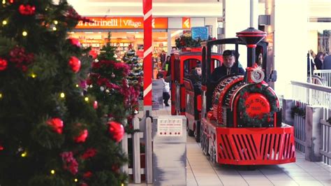 Natale Centro Acquisti Le Piramidi Youtube