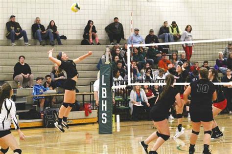 Lady Lions Keep It Close But Lose In Volleyball Methow Valley News