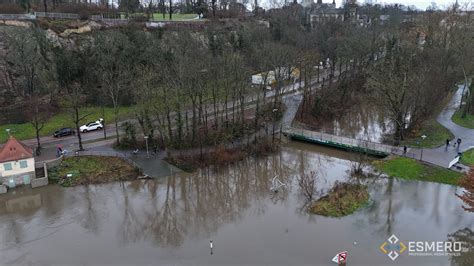 Hochwasser Bilder Vom 1 Weihnachtsfeiertag In Halle Saale Du Bist