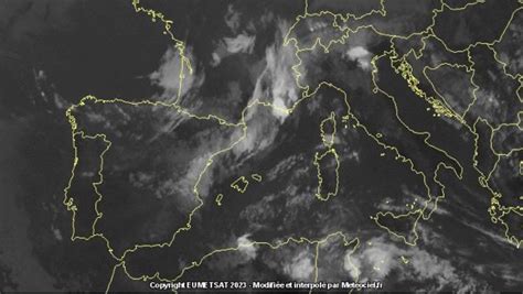 Maltempo Altri 15 Giorni Con Nubifragi E Temporali Ecco Dove La Stampa