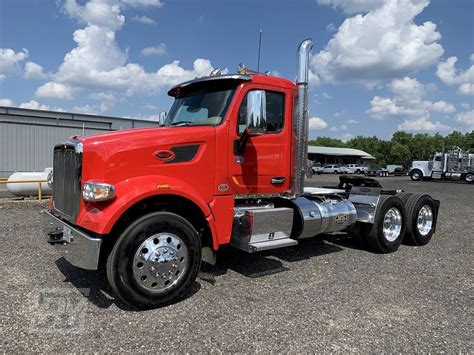 2018 Peterbilt 567 For Rent