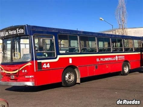 Colectivo Mercedes Benz Usado En Mendoza Deruedas