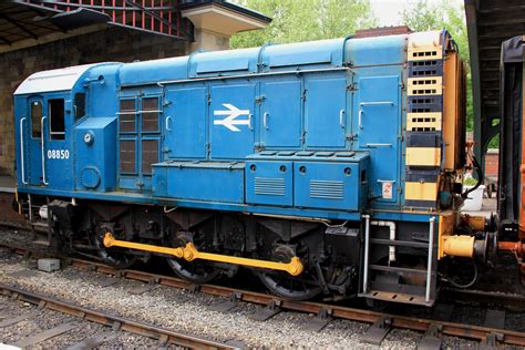 British Rail Class 08 Diesel Shunting Locomotive 08850 Pi Flickr