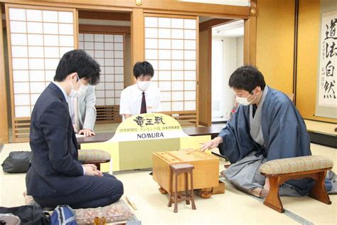 【将棋】藤井聡太七段 師弟対決制し竜王戦決勝トーナメント進出「本戦では頑張りたい」、師はエール送る [ひよこ★]