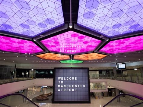 Manchester Airport Terminal 2, UK – arc