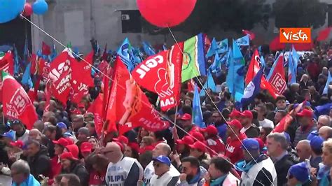 Sciopero Cgil E Uil A Napoli Le Immagini Della Manifestazione Video