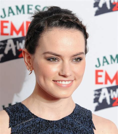 Daisy Ridley Just Nailed A Problem With #NoFilter #NoMakeup