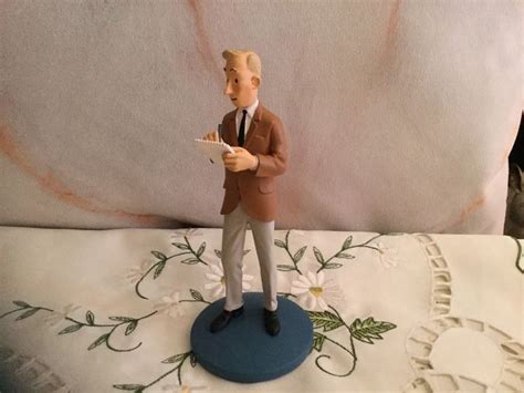 Tintin Figurine Moulinsart Hors S Rie Herg Reporter Catawiki