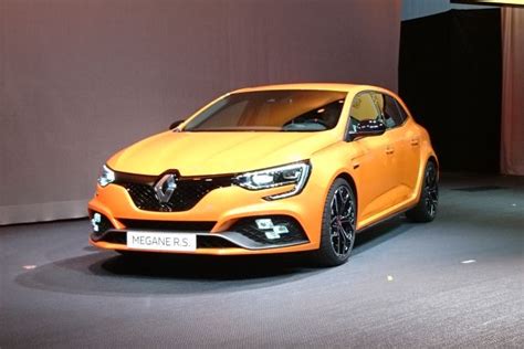 Renault M Gane Rs La Sportive En Direct Du Salon De Francfort