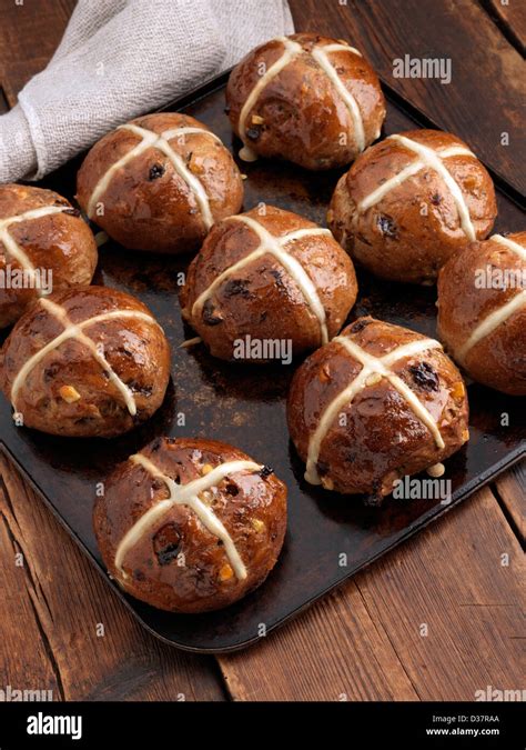 Hot Cross Buns Stock Photo Alamy