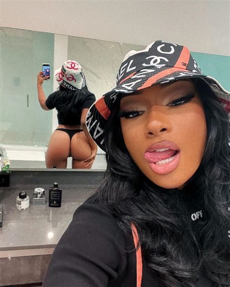 Giselle On Twitter RT Stallionaccess Megan Thee Stallion Via New