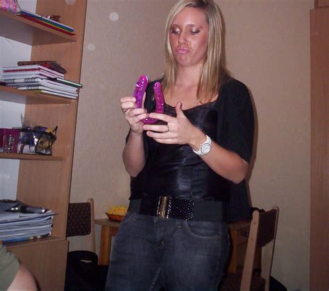 Girls And Their Toys Porn Pictures Xxx Photos Sex Images Pictoa