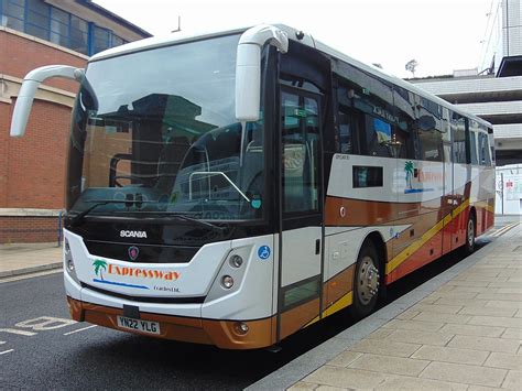 YN22 YLG EXPRESSWAY SHEFFIELD ON RAIL REPLACEMENT Steph Flickr