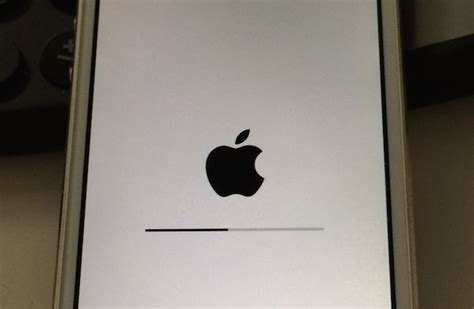 Ios 712へのアップデート中にフリーズ。復元や工場出荷モードにする前に試してみることは？ Life Goes To A Party