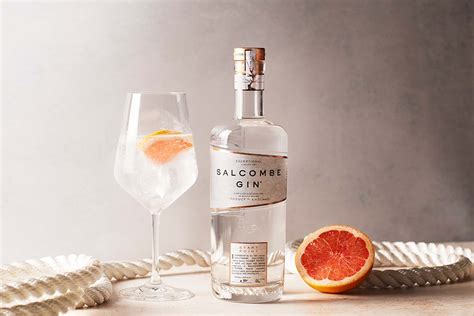 Salcombe Gin Is a Wonderfully Bright Way To Kick Off 2021 - InsideHook