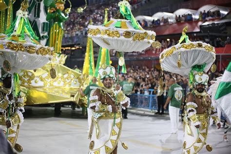 Fotos Desfile Da Mocidade Independente No Carnaval Carnavalesco