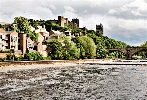 A View Of Durham Cathedral Across The River Wear Stock Photo