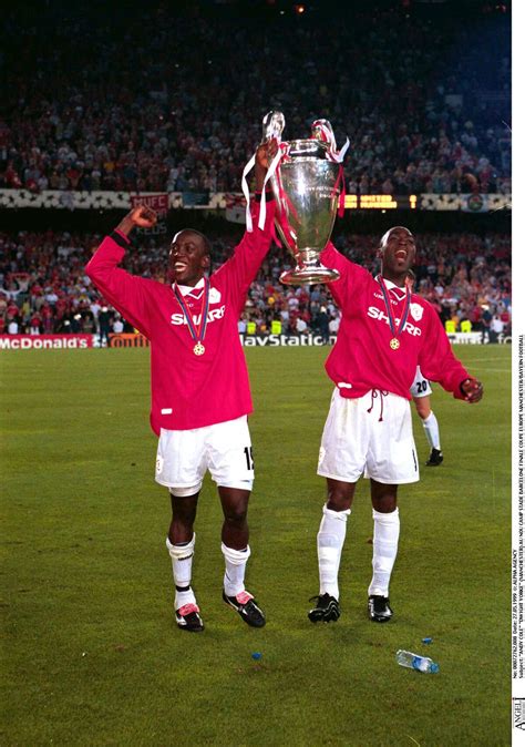 Photo Andy Cole Et Dwight Yorke Vainqueurs De La Ligue Des Champions