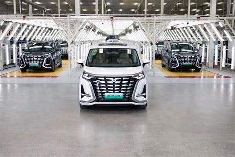 Denza D S First Mass Produced Car Rolls Off The Assembly Line And