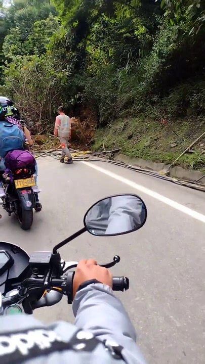 Tenga paciencia Paso restringido Autopista Medellín Bogotá por