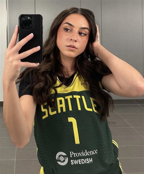 Nika M Hl Seattle Storm R Wnba Hot