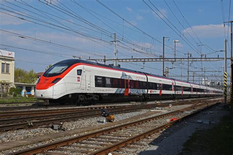 Giruno RABe 501 004 In Rorschach Fotografiert Aus Dem Zug Der RHB