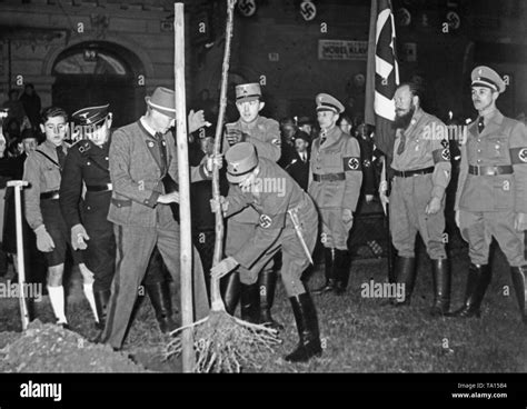 Adolf Hitler In Nazi Military Uniform Hi Res Stock Photography And