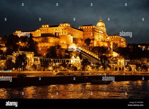 Buda castle in Budapest, Hungary at night Stock Photo - Alamy