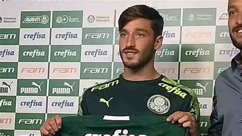 Vi A Apresentado No Palmeiras E Sela Paz De Uruguaios Felipe