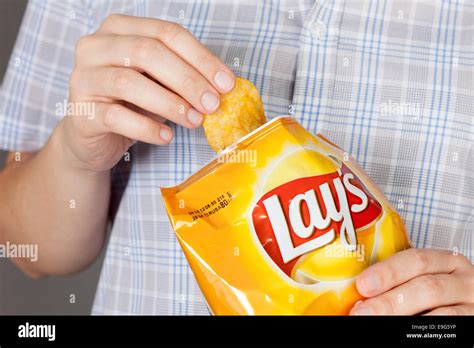 Lays Chips Hi Res Stock Photography And Images Alamy