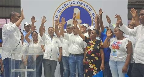 Prm Juramenta Nuevas Figuras Procedentes Del Pld Y Fp En Villa Isabela