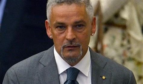 Baggio Rapinato E Sequestrato Nella Sua Villa Durante Italia Spagna