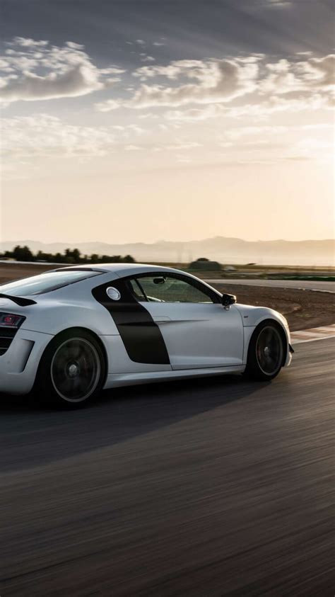 Download wallpaper: Audi R8 GT Coupe 750x1334