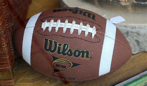 10 Free Oval Ball And Football Images Pixabay