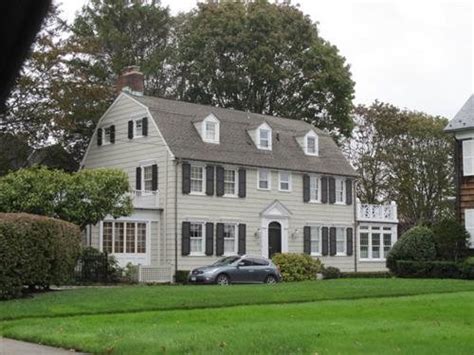 Amityville Horror House - Long Island Haunted Houses