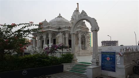 Mahavir Swami Jain Temple in the city Mira Bhayandar