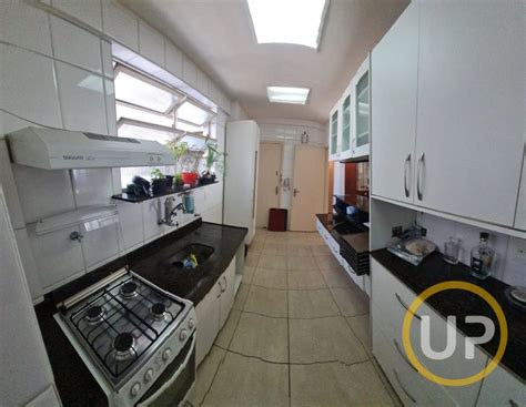 Apartamento Na Rua Dos Timbiras Lourdes Em Belo Horizonte Por R