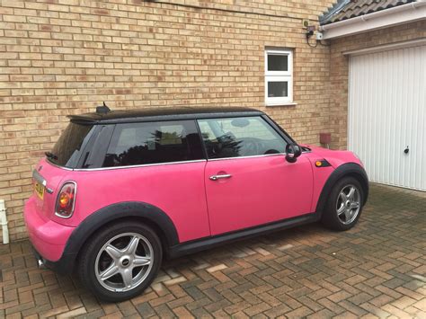 I Love My Pink Mini Cooper 😍💝 Pink Mini Coopers Pink Mini Mini Cooper