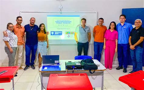 Prefeitura De Medeiros Neto Realiza Acolhimento A Estudantes Do