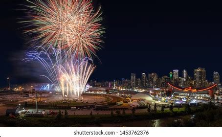 300 Fireworks Calgary Images, Stock Photos & Vectors | Shutterstock