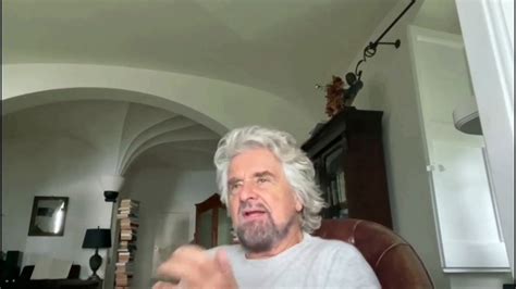 Beppe Grillo Racconta Su Instagram Il Suo Ricovero A Cecina Video