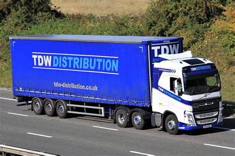 KP14FNZ T D W Distribution Volvo FH 460 M4 Downend Brist Flickr