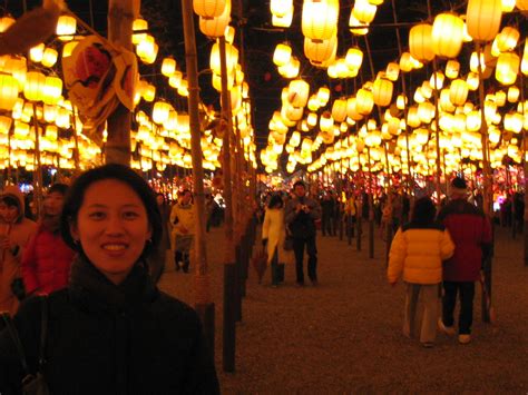 WOMEN TRAVELLING ALONE: Taiwan Lantern Festival