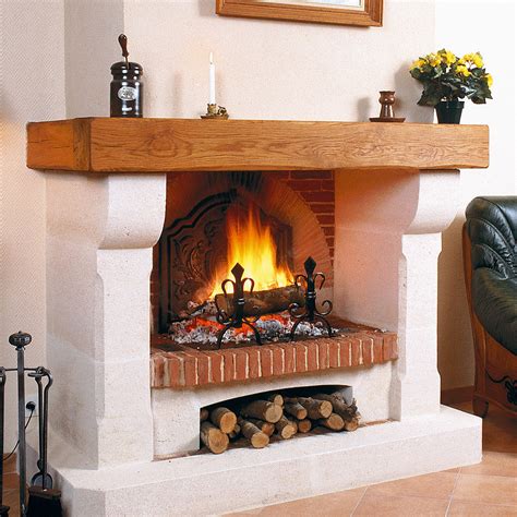 cheminee classique foyer ouvert