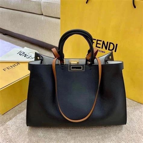 Fendi Сумка тоут - купить с доставкой по выгодным ценам в интернет ...
