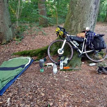 Sommer Zeit fürs Bikepacking auf dem Gravelbike mit Overnighter