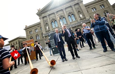 The Day Switzerland Showed Its Love For Chess FIDE100 Torch Ceremony