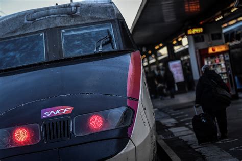 SNCF reprise progressive du trafic après les retards d une dizaine